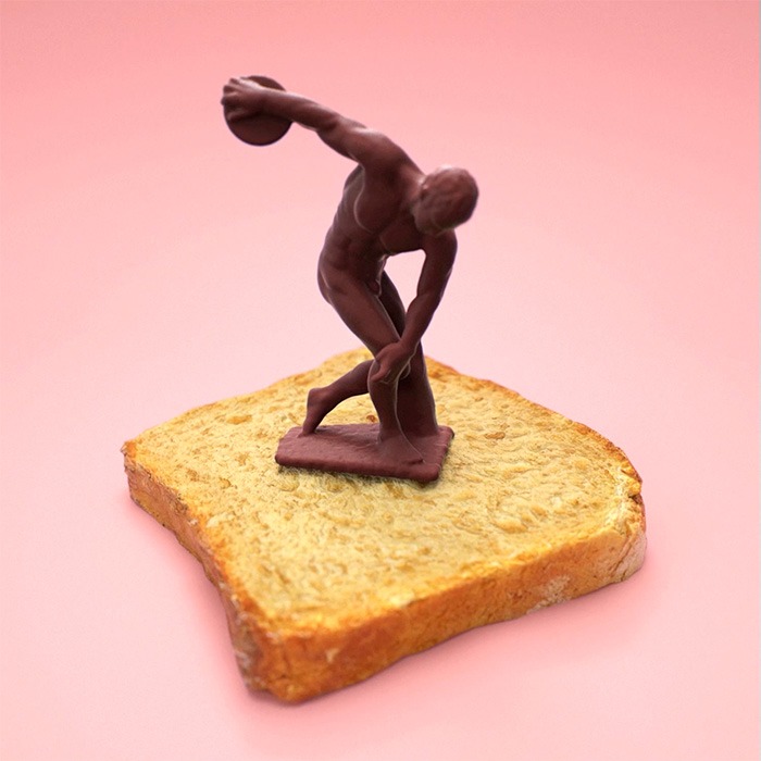 Discobolus on toast